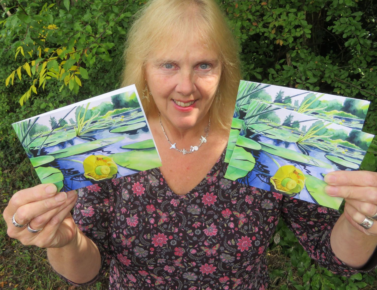 Wharf Stream water lily greetings card